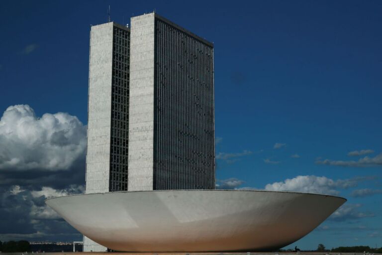 Câmara dos Deputados define comando de mais dez comissões temáticas
