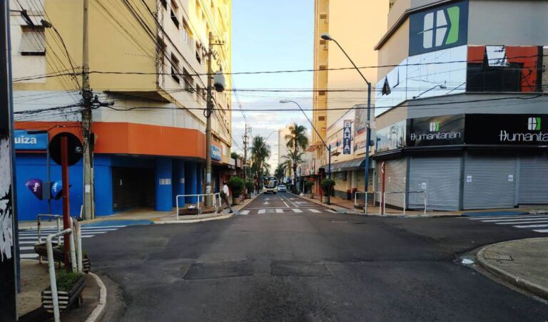São Paulo anuncia mais restrições para conter avanço da covid-19