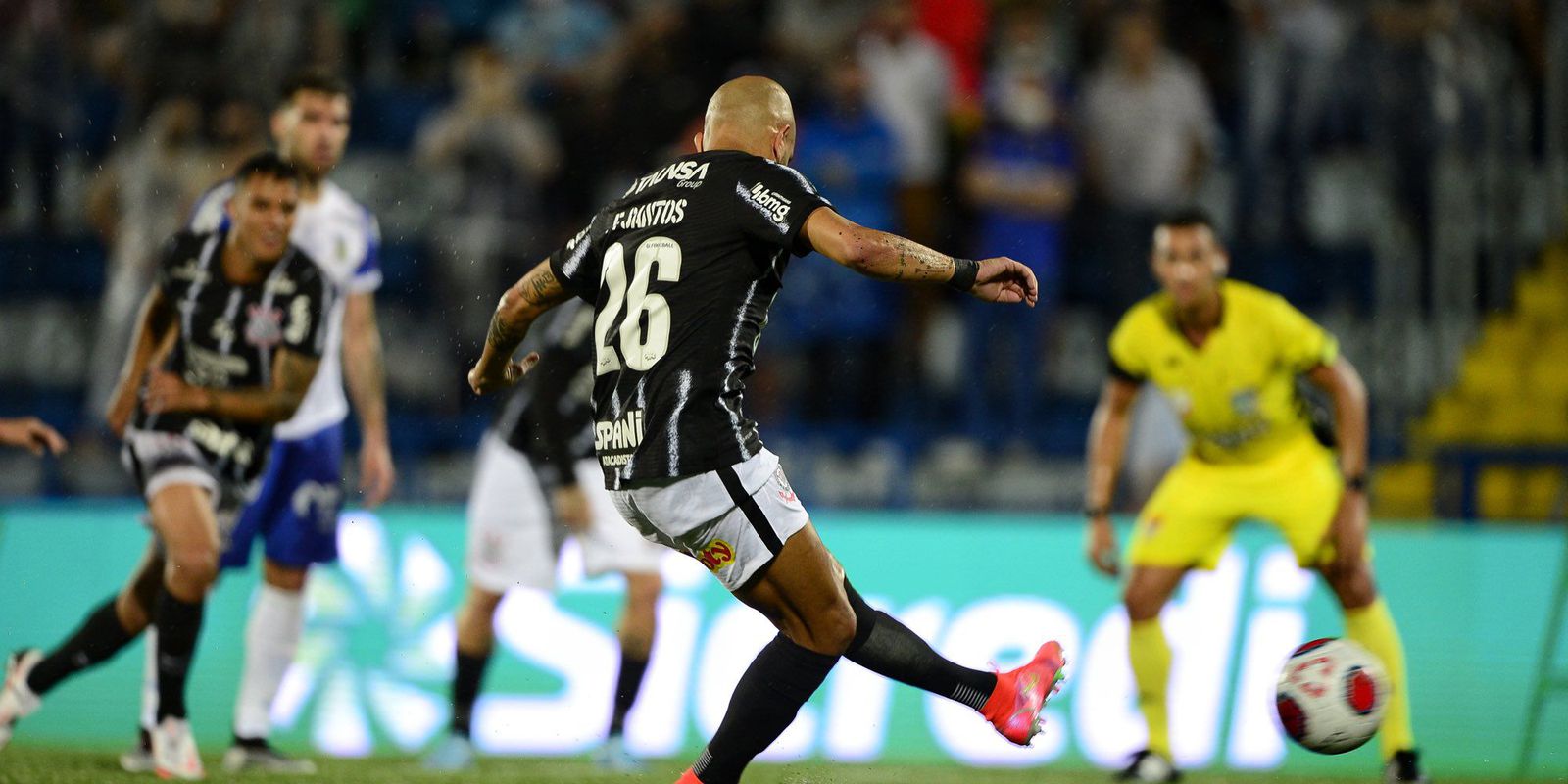 Corinthians desencanta no Paulistão ao vencer Santo André ...