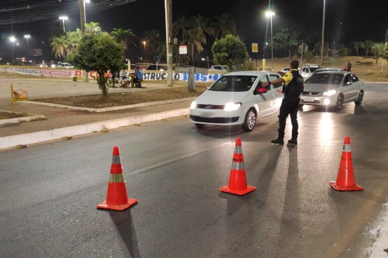 Fiscalização flagra 187 condutores alcoolizados no final de semana