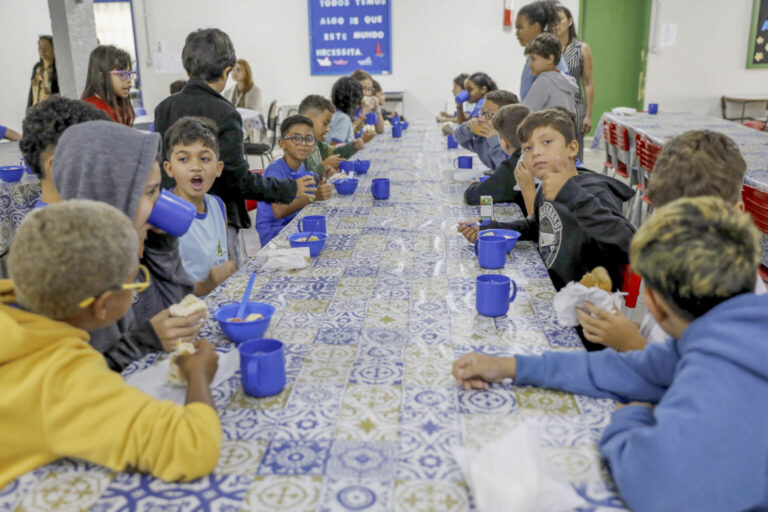 O retorno às aulas é marcado por merendas balanceadas e nutritivas