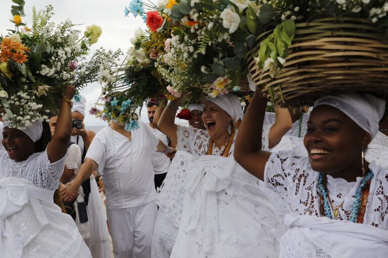 Câmara Legislativa celebra Dia Nacional das Tradições de Raízes de Matrizes Africanas e Nações do Candomblé