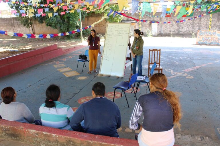 Equipe de assistência social atendeu 910 famílias imigrantes em situação de risco no DF