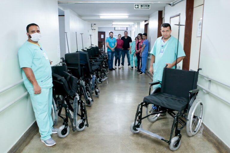 Hospital de Base do DF recebe 40 novas cadeiras de rodas