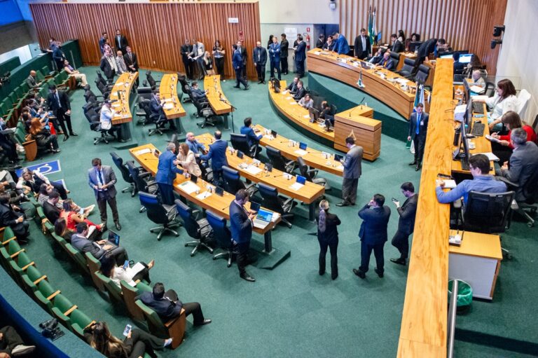 Câmara Legislativa aprova projeto de Lei de Diretrizes Orçamentárias para 2025