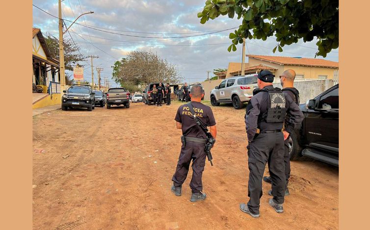 Rio de Janeiro (RJ) 14/10/2024 - PF investiga deputado estadual no Rio de Janeiro
Ele é um suspeito por envolvimento com organização criminosa, fraudes em licitações, corrupção ativa e passiva, peculato, lavagem de capitais e outros
Foto: Polícia Federal/Divulgação