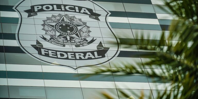 Suspeitos de fraudarem empréstimos da Caixa são investigados pela PF