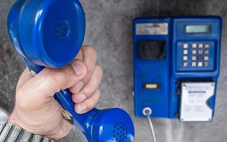 Rafa Neddermeyer/Agência Brasil Orelhões serão retirados das ruas de todo o Brasil. Foto: Rafa Neddermeyer/Agência Brasil