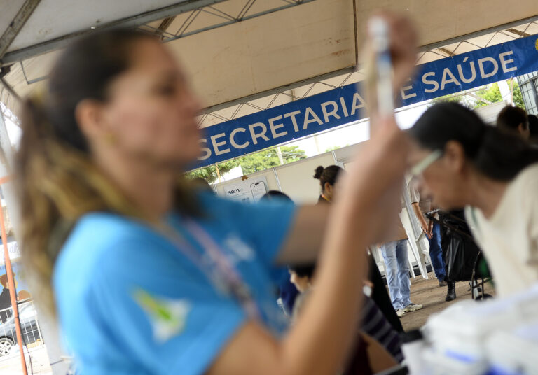 Paranoá recebe vacinação e serviços itinerantes da Saúde